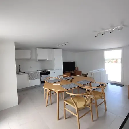 2 Terraces Flat River And Marina View *