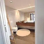 2 Terraces Flat River And Marina View Lejlighed
